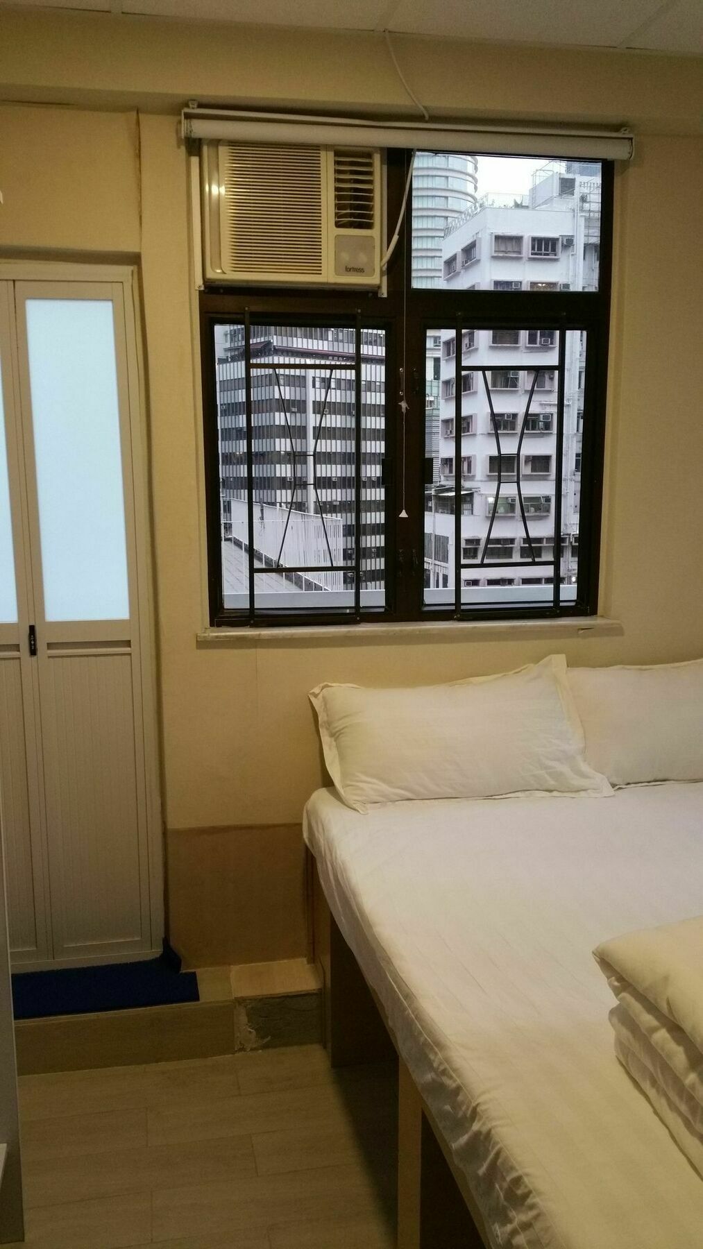 Sunrise Royal - Boutique Hostel Kowloon  Buitenkant foto