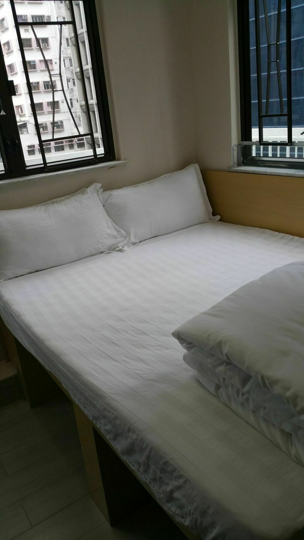 Sunrise Royal - Boutique Hostel Kowloon  Buitenkant foto